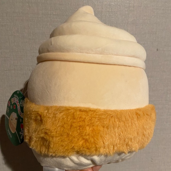 Squishmallow Joyce the Eggnog - Picture 2 of 5